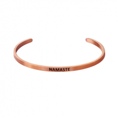 Жесткий браслет MY MANTRA "NAMASTE", розовая позолота (фото 1)